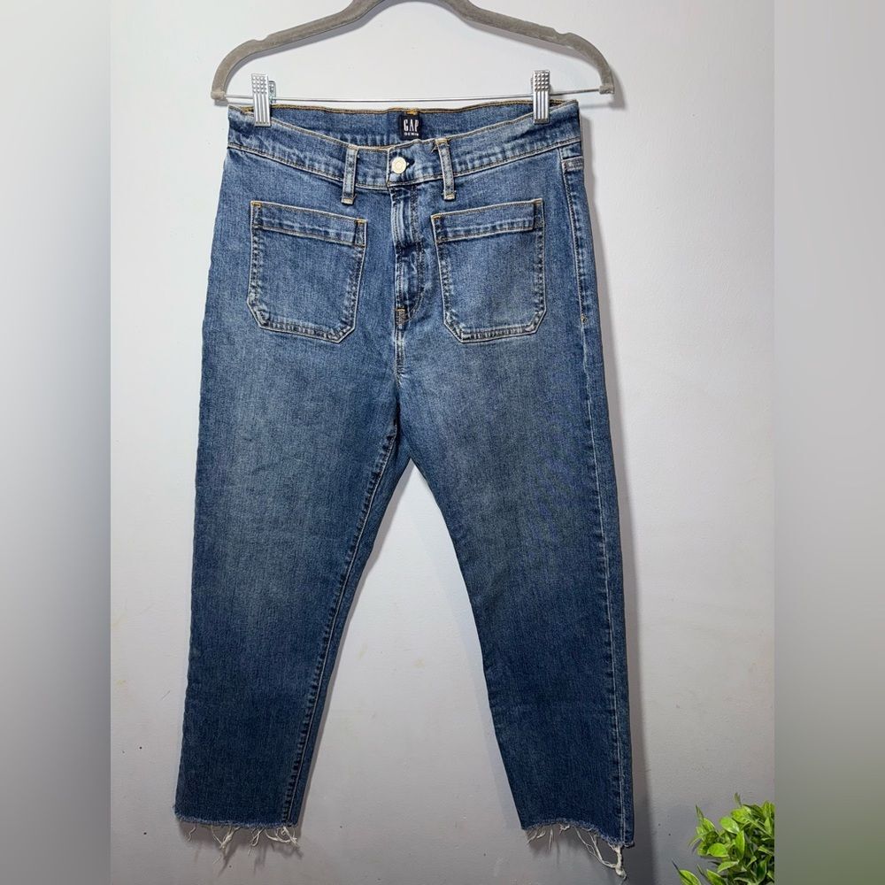 GAP Cheeky Straight Stretch High Rise Denim Raw Hem Blue Jeans Size 31 EUC
